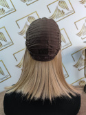 Peruka "Nicola" Lace Front, kolor blond ombre, fryzura Bob, włosy proste półdługie do ramion, damska syntetyczna-termiczna