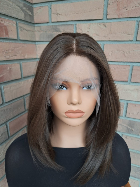 Peruka "Miranda" Brąz z Lace Front