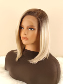 Peruka ”Mia” Lace Front, kolor blond ombre z refleksami, fryzura Long Bob z grzywką na prawą stronę, damska syntetyczna - termi