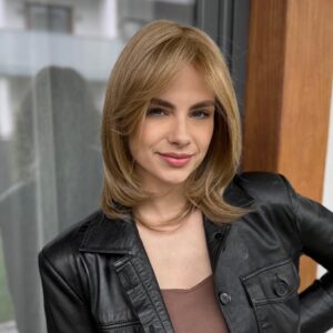 Peruka "Małgorzata" Mono Top, dostępna w wielu kolorach