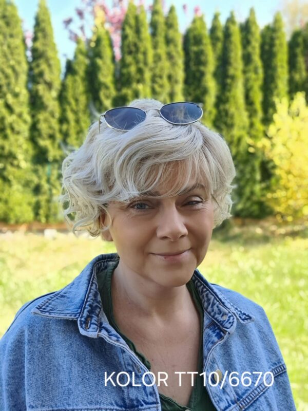 Peruka ”Klara” dostępna w wielu kolorach - obrazek 2