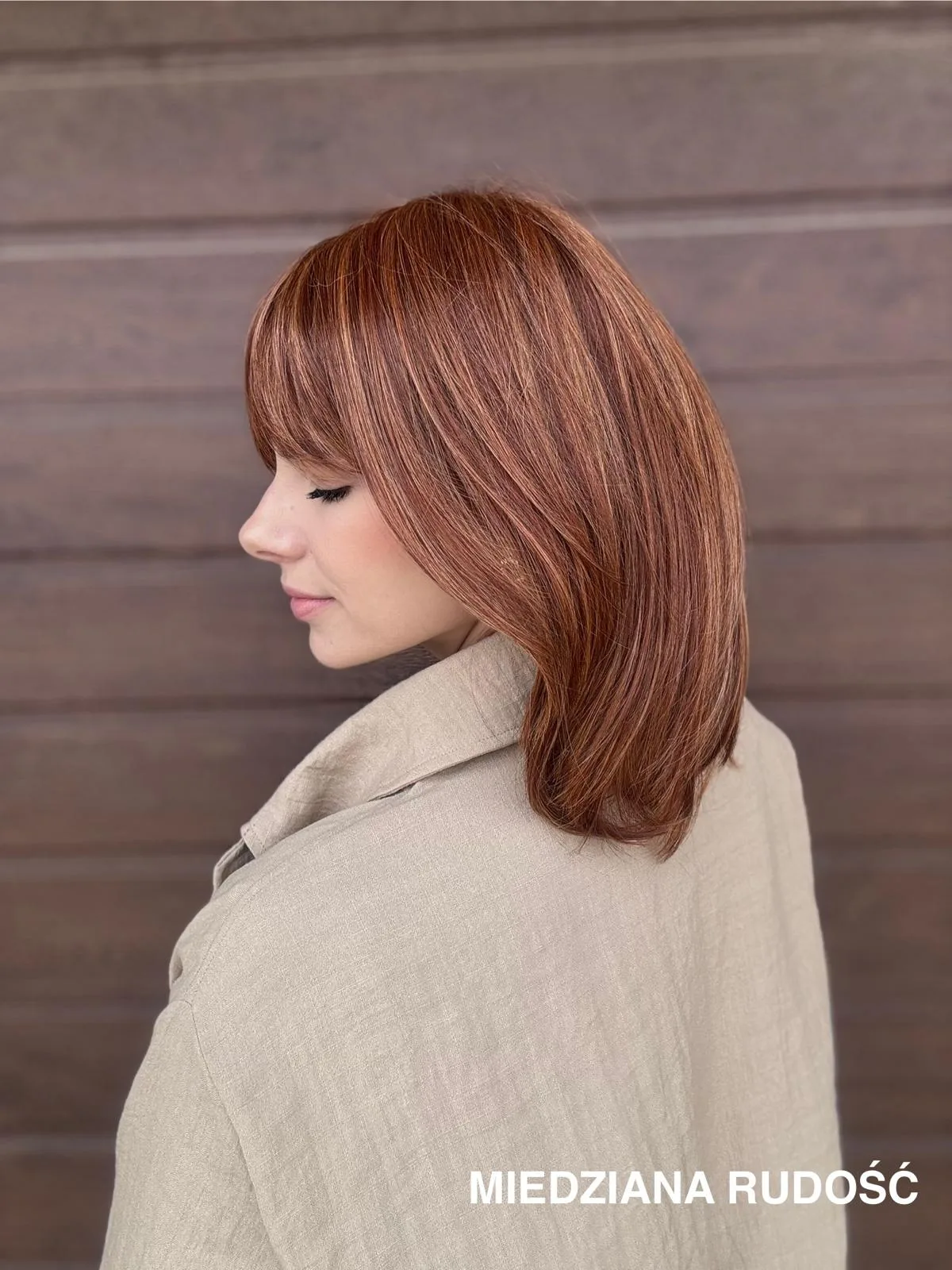 Peruka "Lusi" Mono Top, dostępna w wielu kolorach - obrazek 2