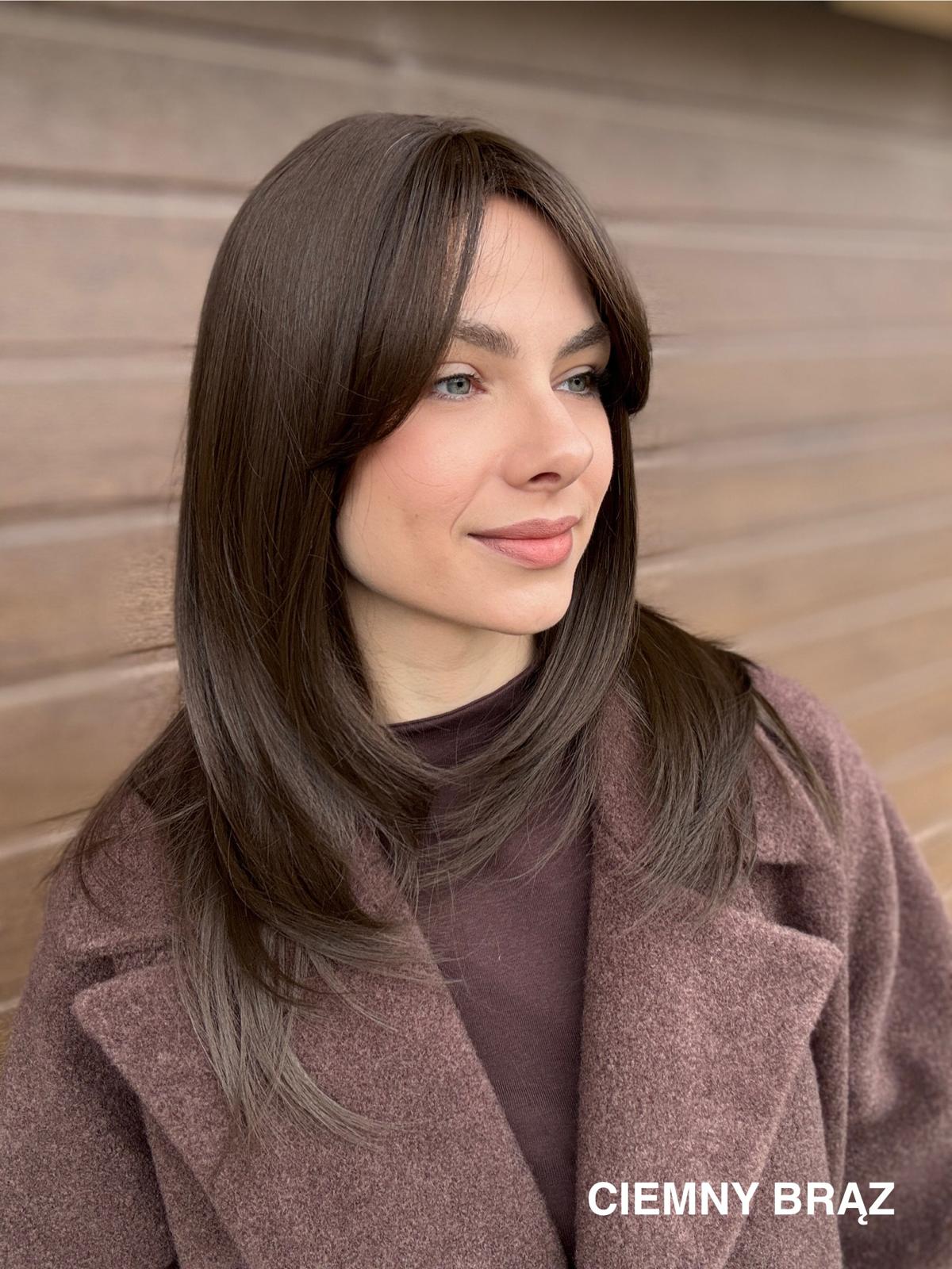 Peruka ”Aga” półdługa dostępna w kilku kolorach - obrazek 5