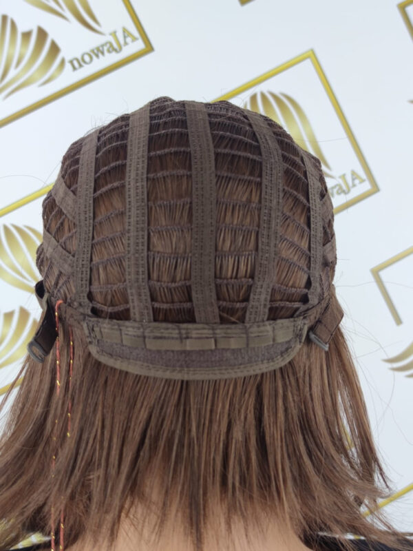 Peruka "Pola" Lace Front small, kolor brąz czekoladowy, fryzura Bob, damska syntetyczna - termiczna - obrazek 7