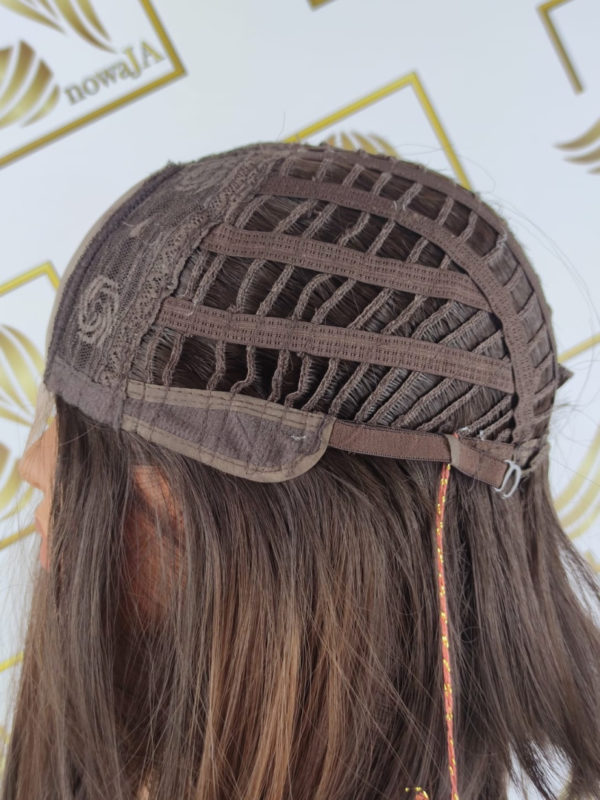 Peruka "Pola" Lace Front small, kolor brąz ciemny z refleksami, fryzura Long Bob, damska syntetyczna - termiczna - obrazek 7