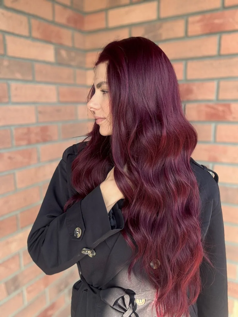 Peruka ”Karolina” Lace Front 13*6, kolor burgund, damska syntetyczna - termiczna - obrazek 4