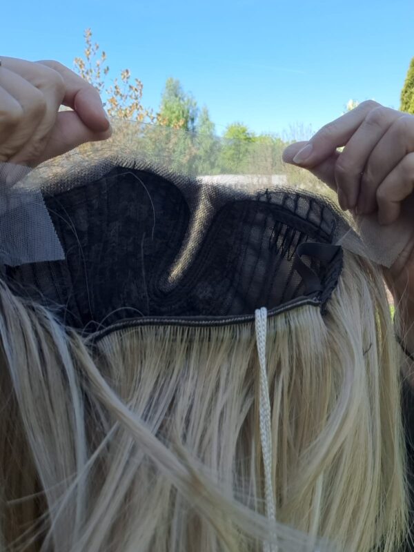 Peruka "Mia" Lace Front, kolor blond ombre, fryzura Long Bob z grzywką na prawą stronę, damska syntetyczna - termiczna - obrazek 14
