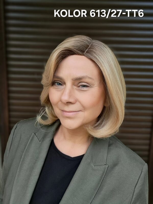 Peruka ”Pamela” dostępna w wielu kolorach, fryzura Bob włosy półdługie z grzywką, damska syntetyczna - termiczna - obrazek 10