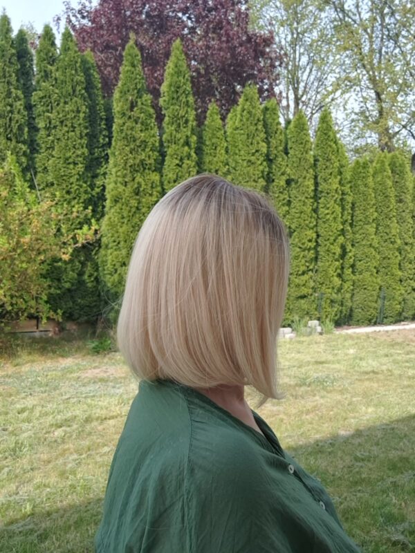 Peruka ”Diva” Włos naturalny, Lace Front (T), kolor jasny blond ombe w ciepłej tonacji - obrazek 6