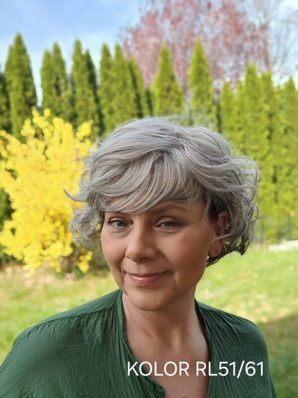 Peruka ”Klara” dostępna w wielu kolorach - obrazek 7