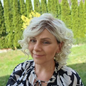 Peruka „Malwina” dostępna w wielu kolorach