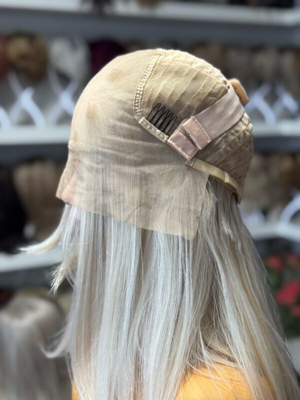 Peruka ”Viki” Lace Front 13*6, dostępna w wielu kolorach - obrazek 9