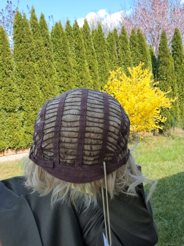 Peruka ”Klara” dostępna w wielu kolorach - obrazek 26