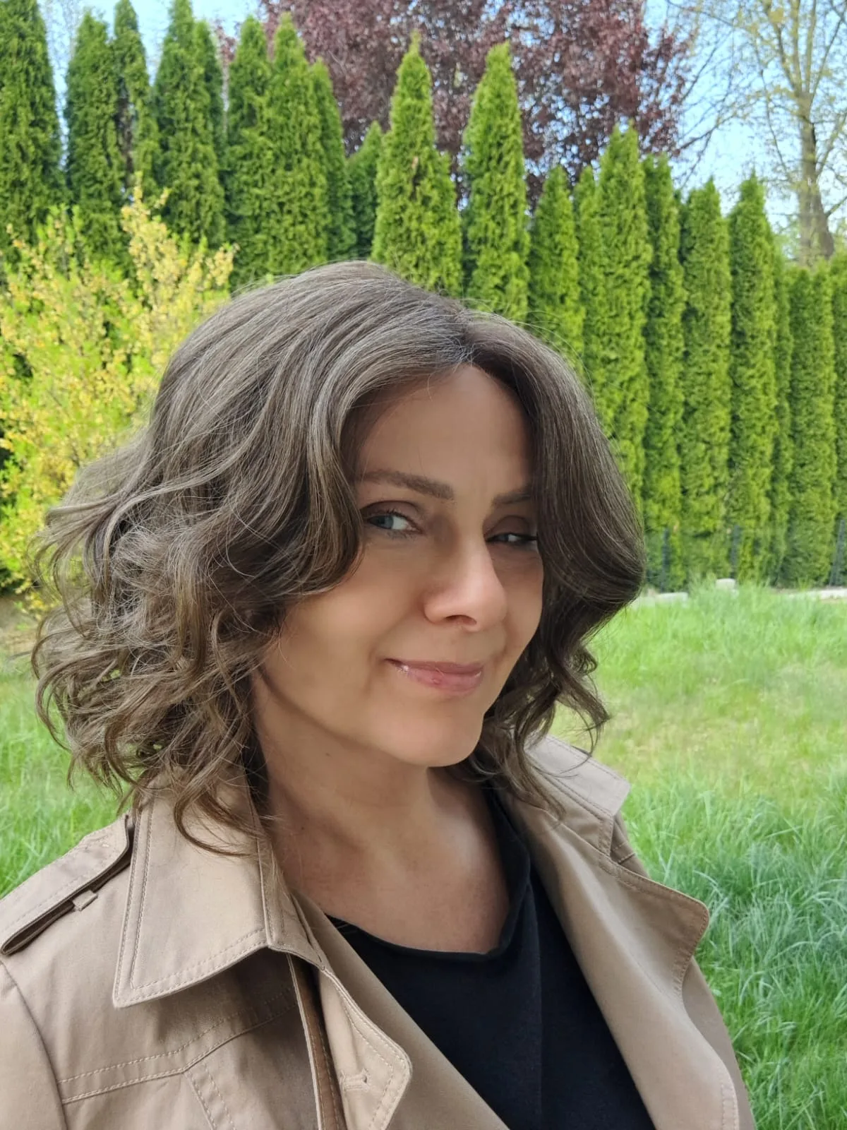 Peruka ”Mila” Mono Top, dostępna w wielu kolorach
