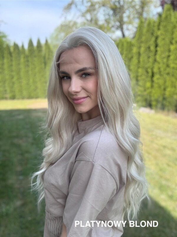 Peruka "Karolina" Dostępna w wielu kolorach - obrazek 3