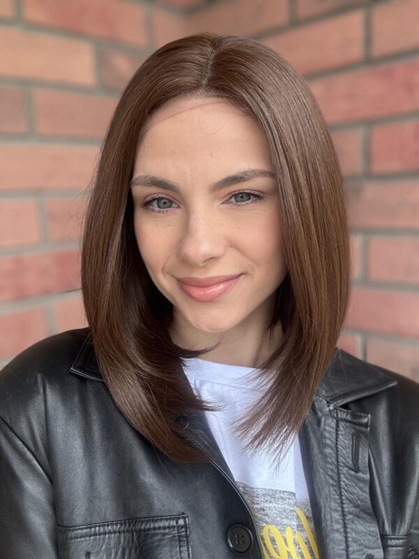 Peruka ”Miranda” Lace Front 13*6, kolor platynowy blond / ciepły brąz, fryzura Bob