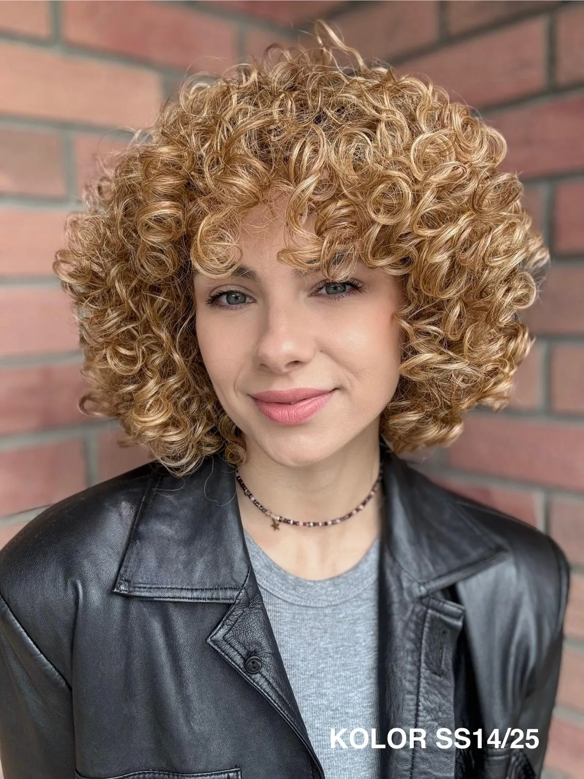 Peruka "Imara" afroloki, dostępna w wielu kolorach - obrazek 10