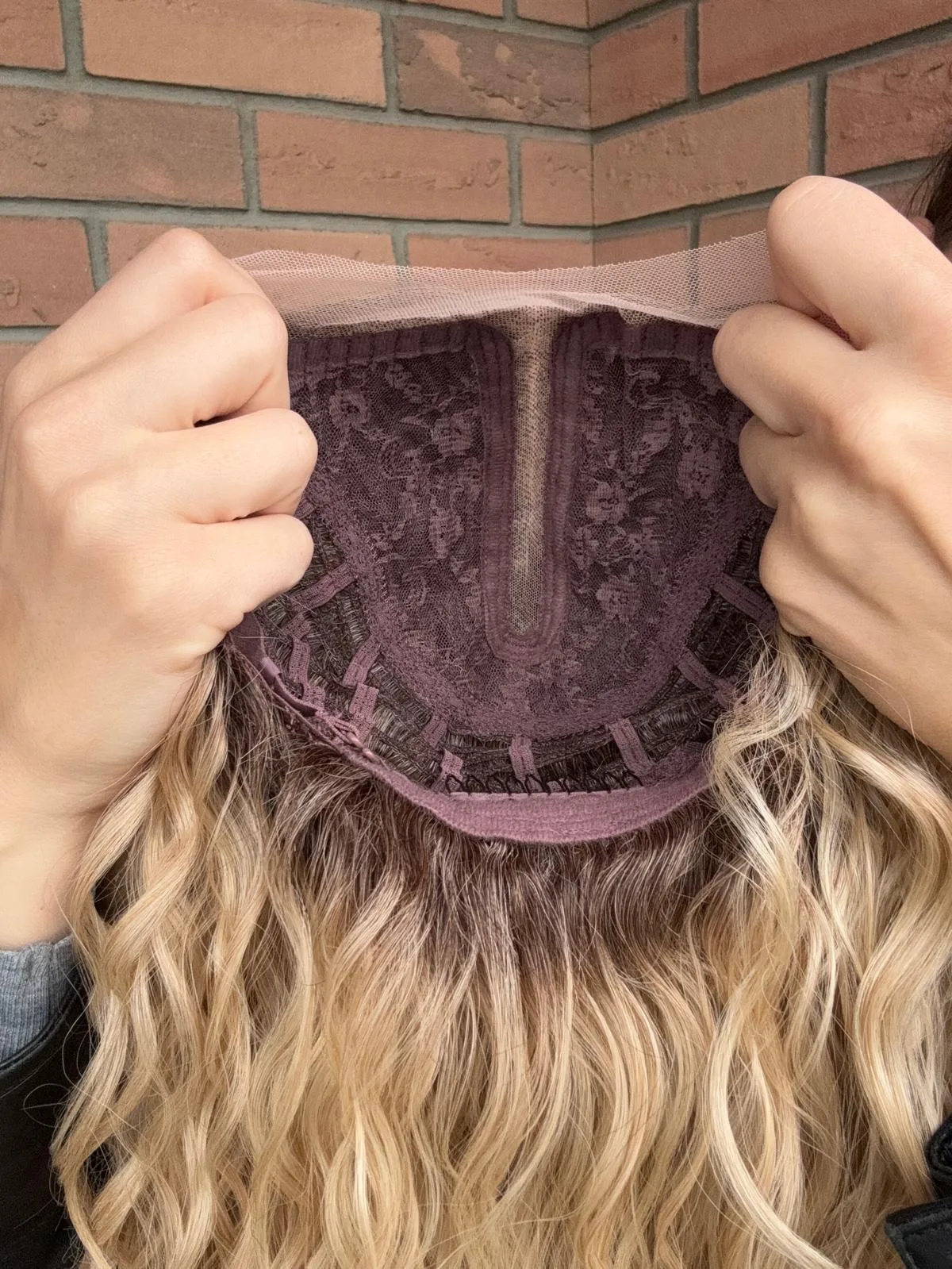 Peruka "Consuela" loki, czepek Lace Front , dostępna w wielu kolorach - obrazek 11