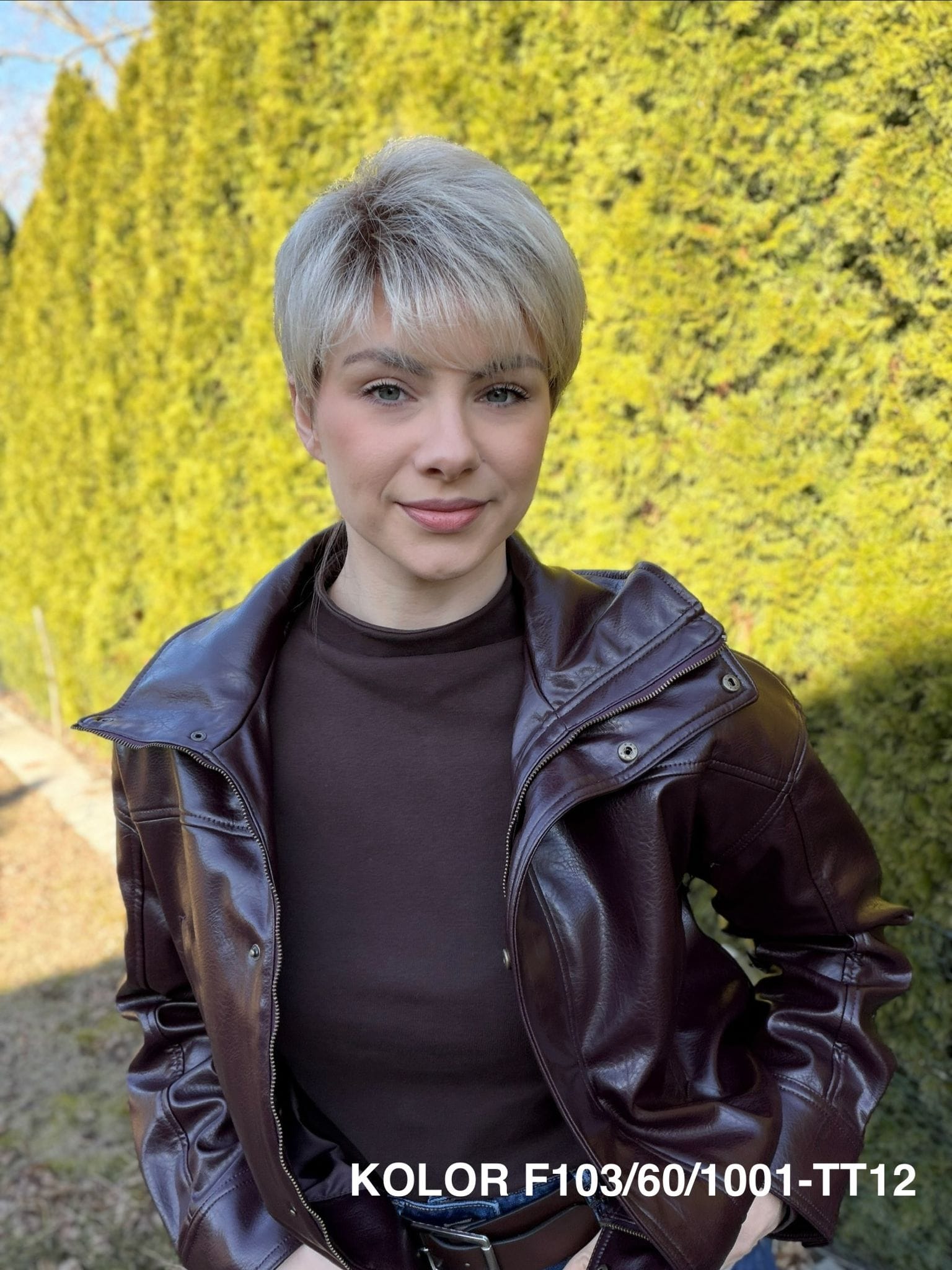 Peruka ”Antonina” dostępna w wielu kolorach - obrazek 15