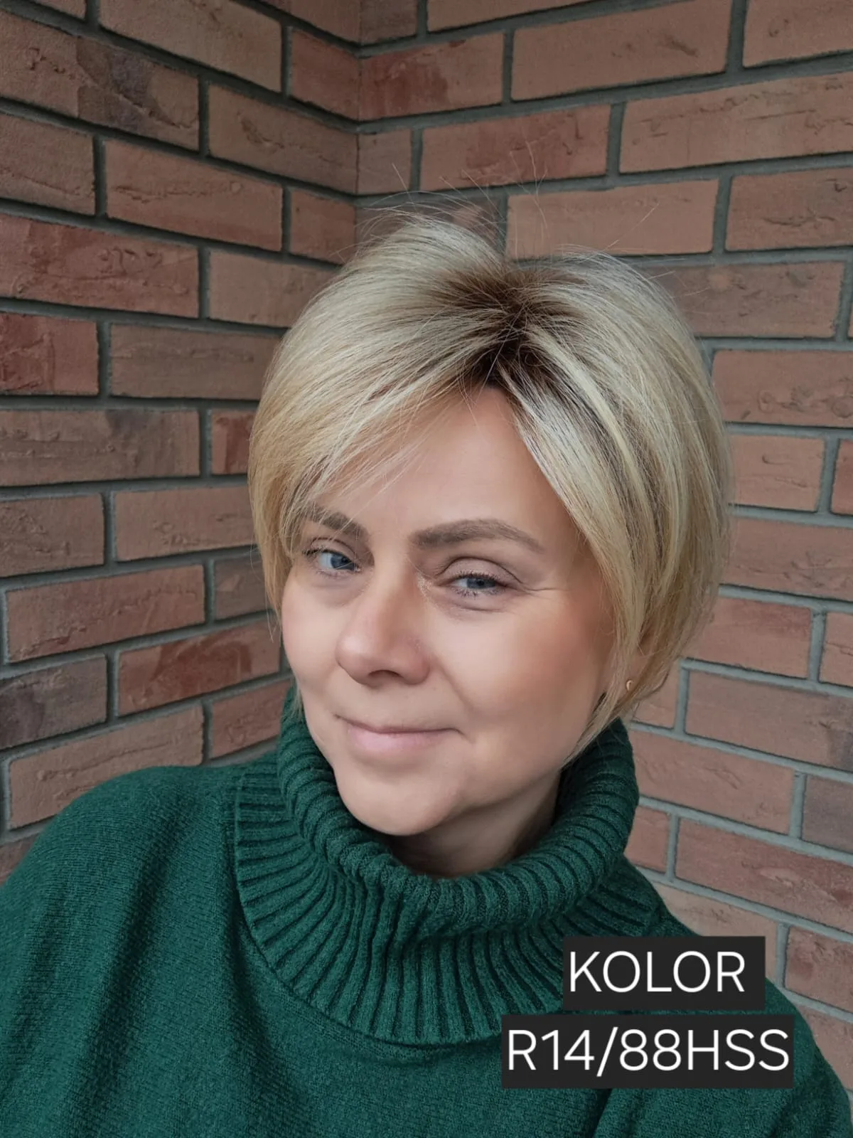 Topper "Syntia", baza 12x15 cm, długość włosa ok. 25 cm - obrazek 4