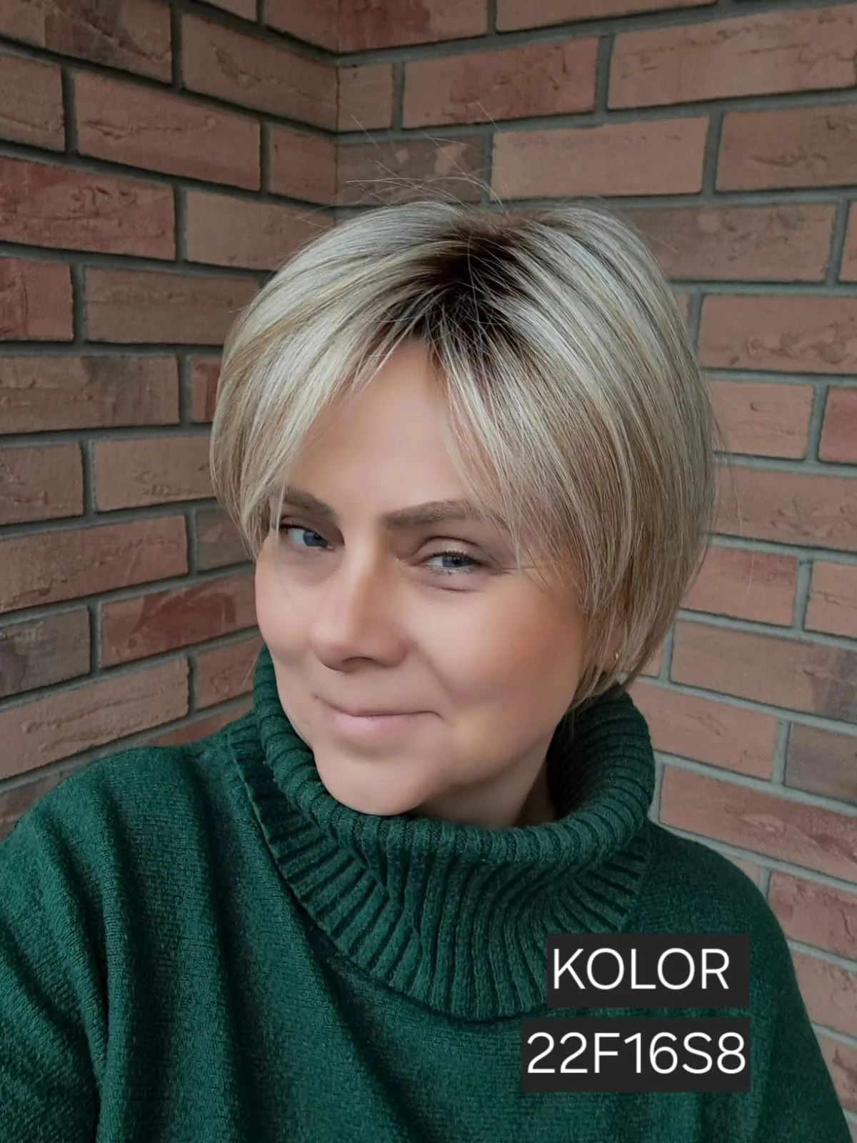 Topper "Syntia", baza 12x15 cm, długość włosa ok. 25 cm - obrazek 7