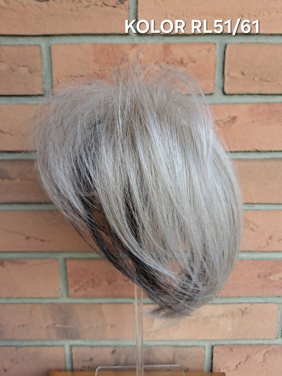 Topper "Syntia", baza 12x15 cm, długość włosa ok. 25 cm - obrazek 41