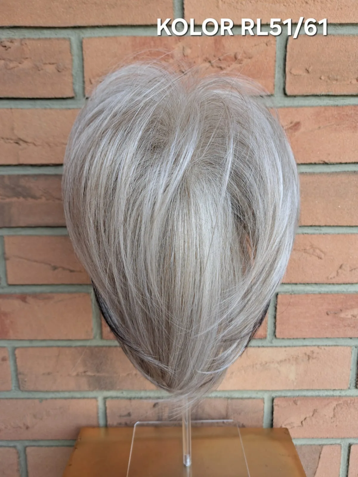 Topper "Syntia", baza 12x15 cm, długość włosa ok. 25 cm - obrazek 42