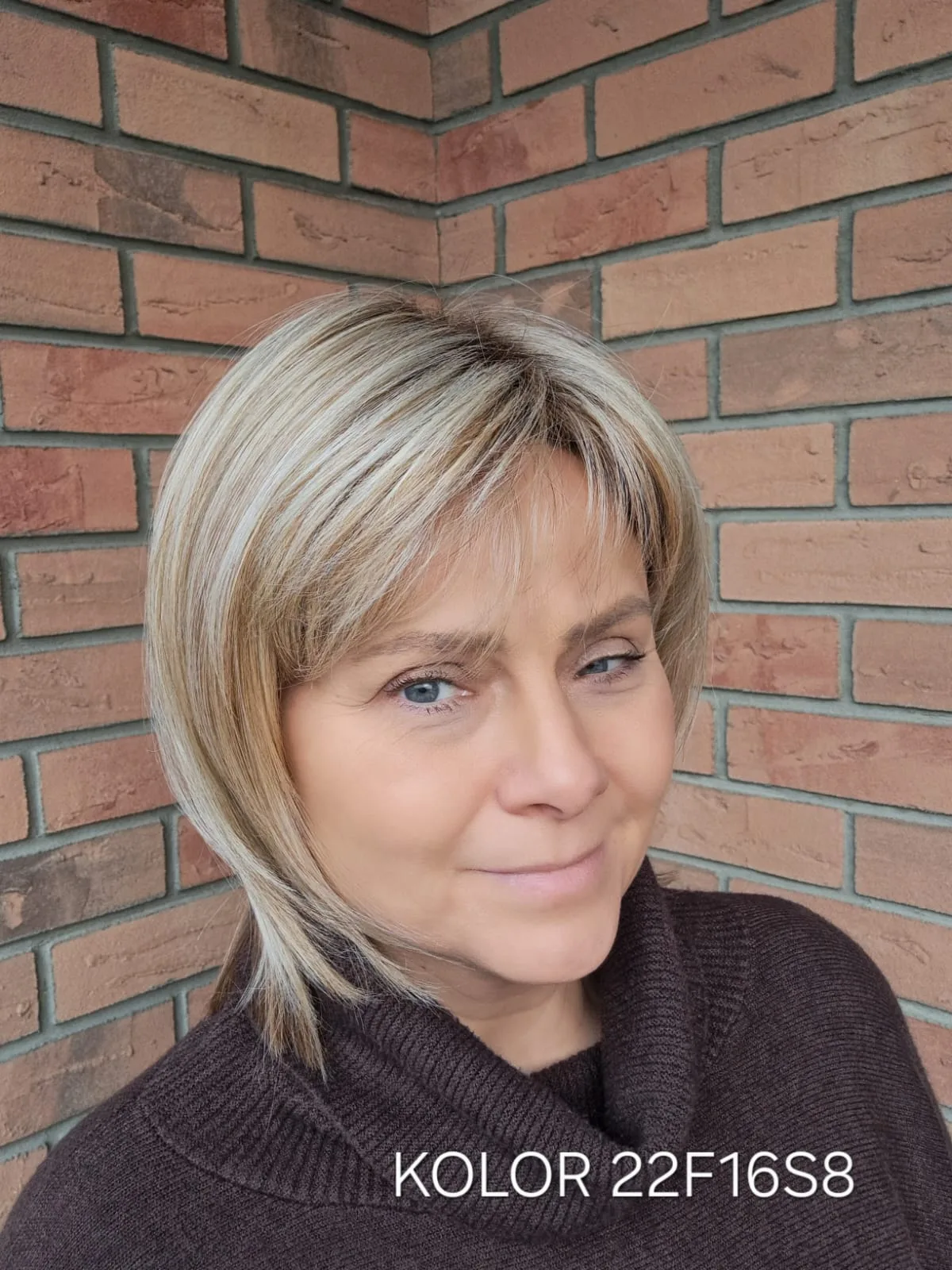 Topper „Sara”, z efektem tapiru, baza 15x15 cm - obrazek 3