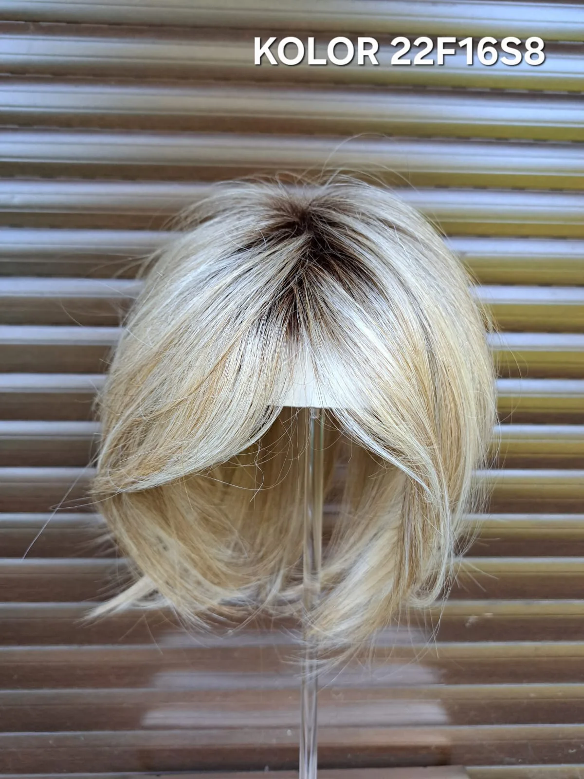 Topper „Sara”, z efektem tapiru, baza 15x15 cm - obrazek 16