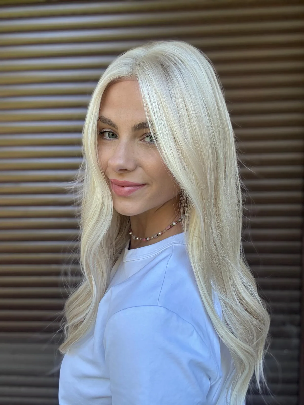 Peruka „Selina” Lace Front 13*6, chłodny jasny blond - obrazek 3