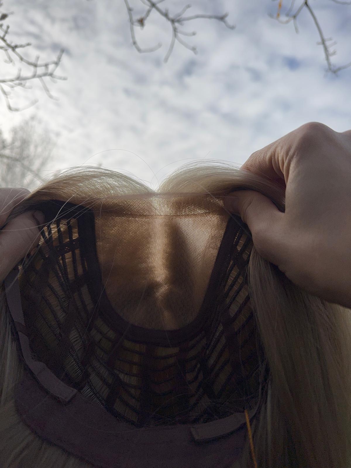 Peruka "Benita" Mono top - obrazek 5