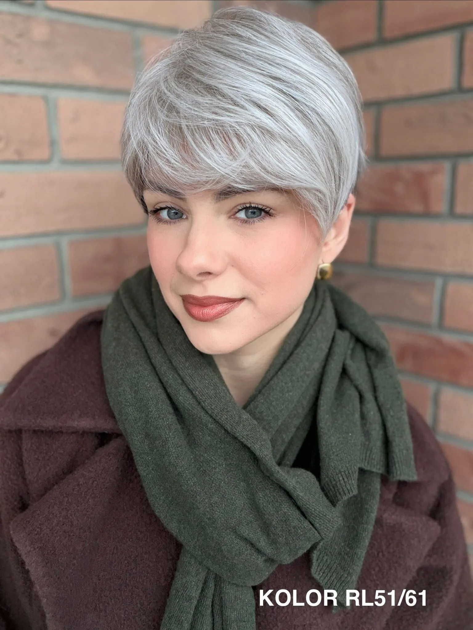 Peruka "Jadwiga" dostępna w wielu kolorach - obrazek 8