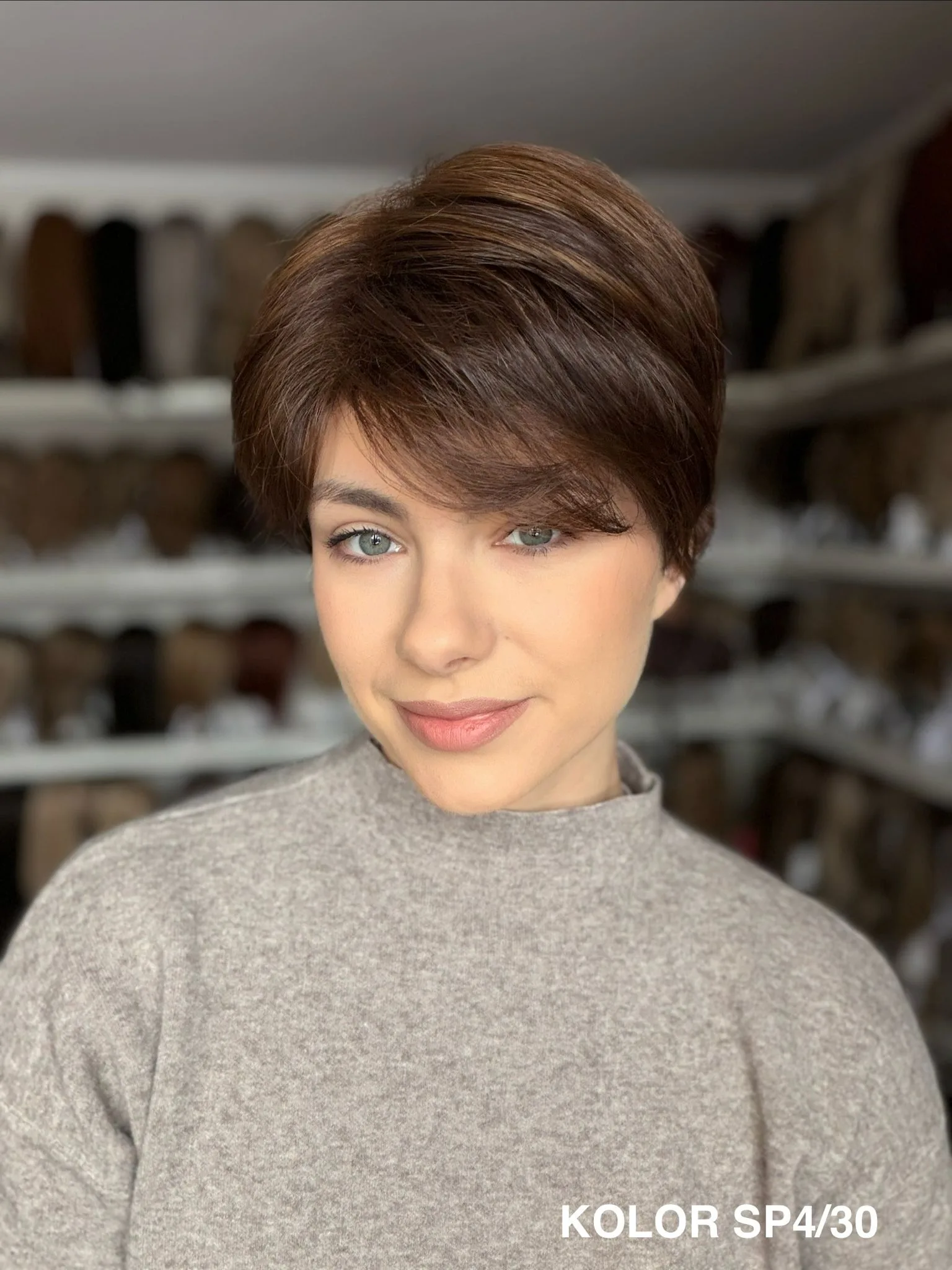 Peruka "Jadwiga" dostępna w wielu kolorach - obrazek 24