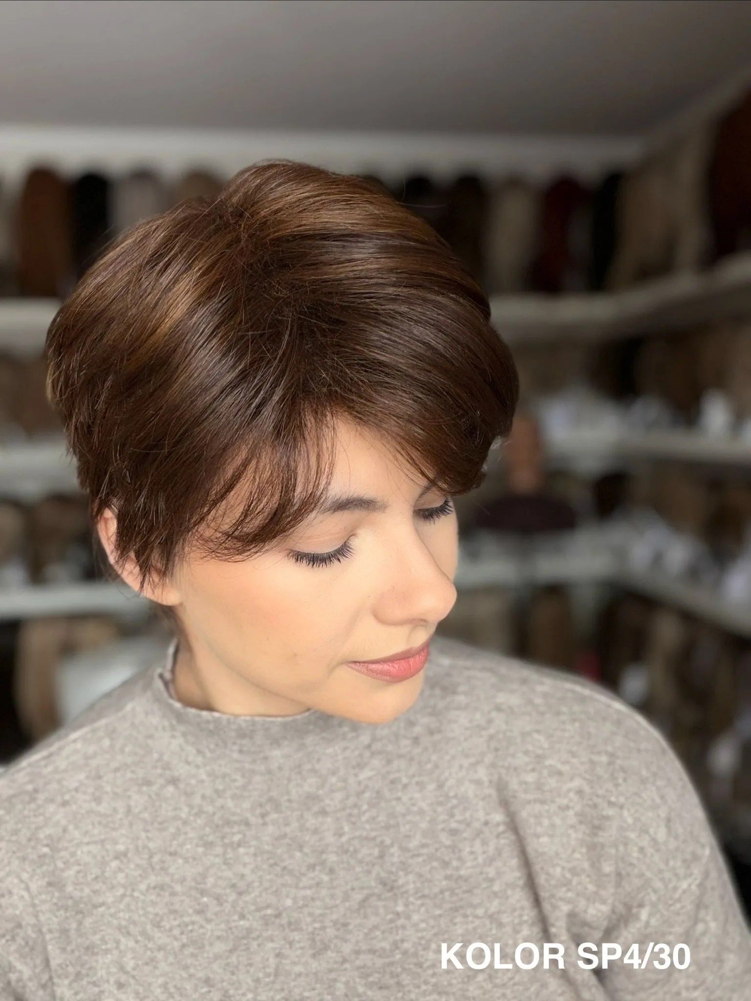 Peruka "Jadwiga" dostępna w wielu kolorach - obrazek 25