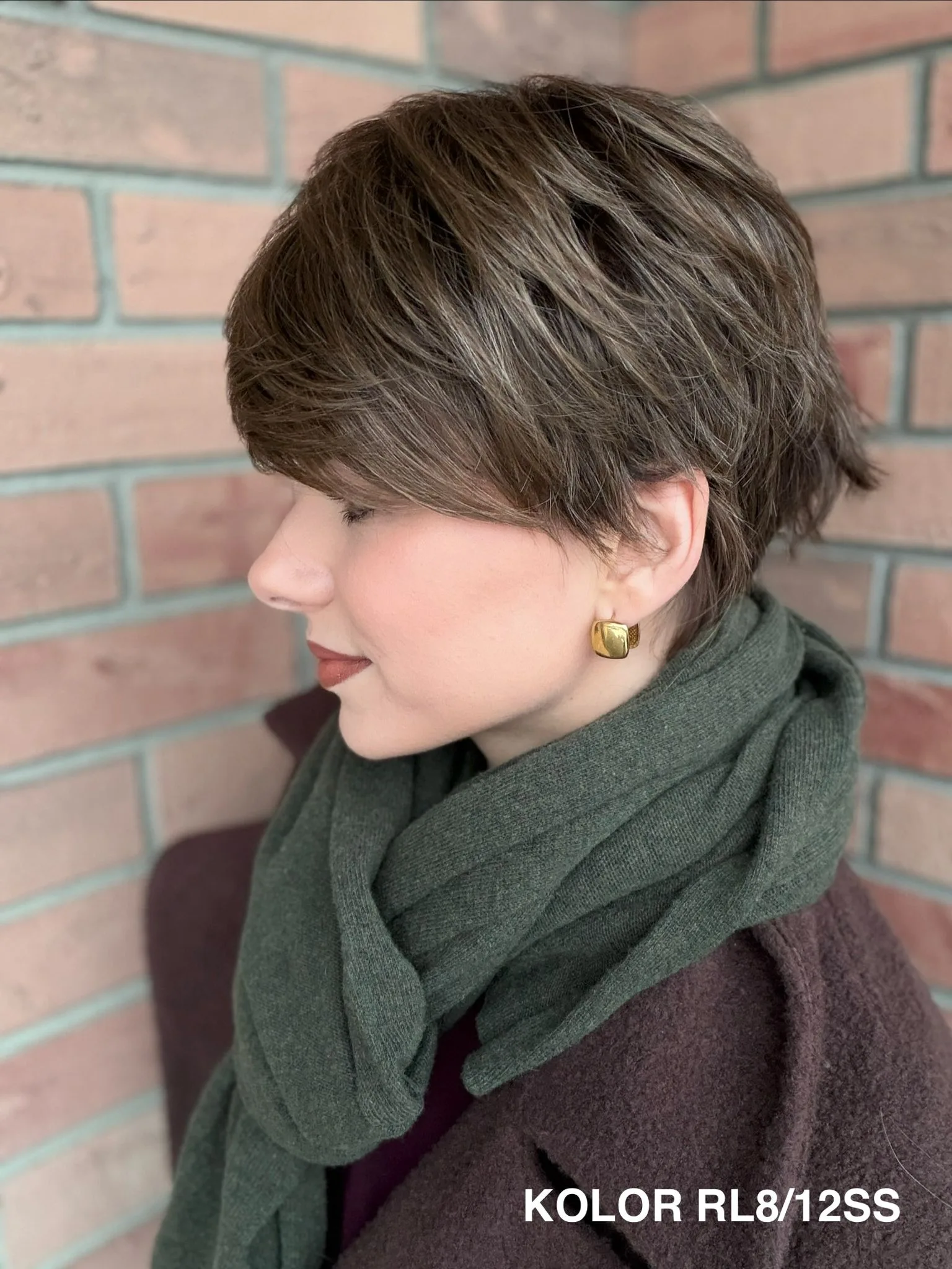 Peruka "Jadwiga" dostępna w wielu kolorach - obrazek 11