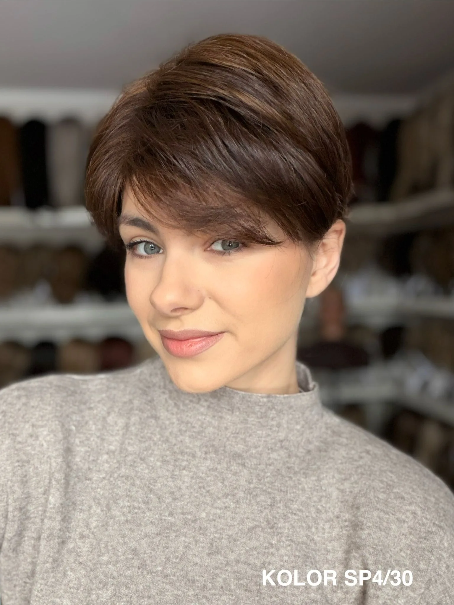 Peruka "Jadwiga" dostępna w wielu kolorach - obrazek 26