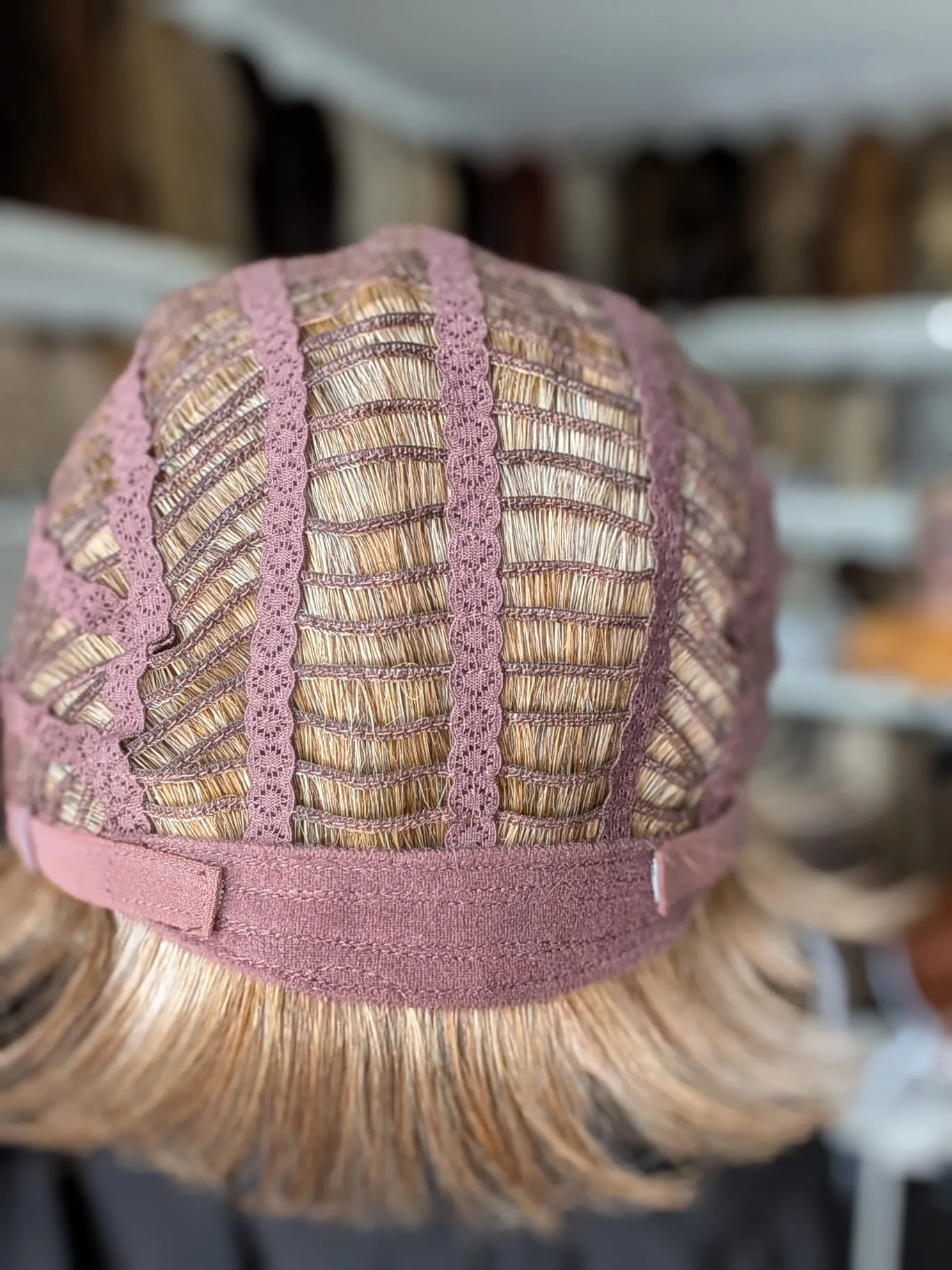 Peruka "Elenka" dostępna w wielu kolorach - obrazek 25