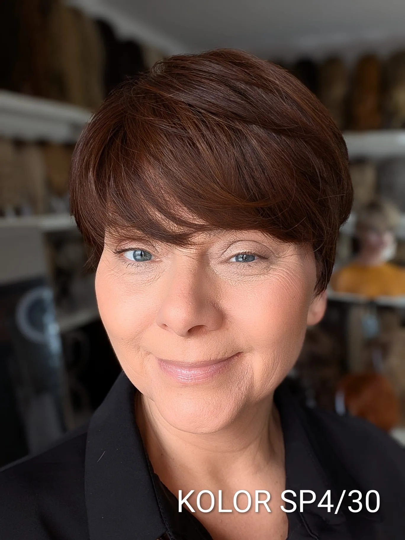 Peruka "Elenka" dostępna w wielu kolorach - obrazek 9