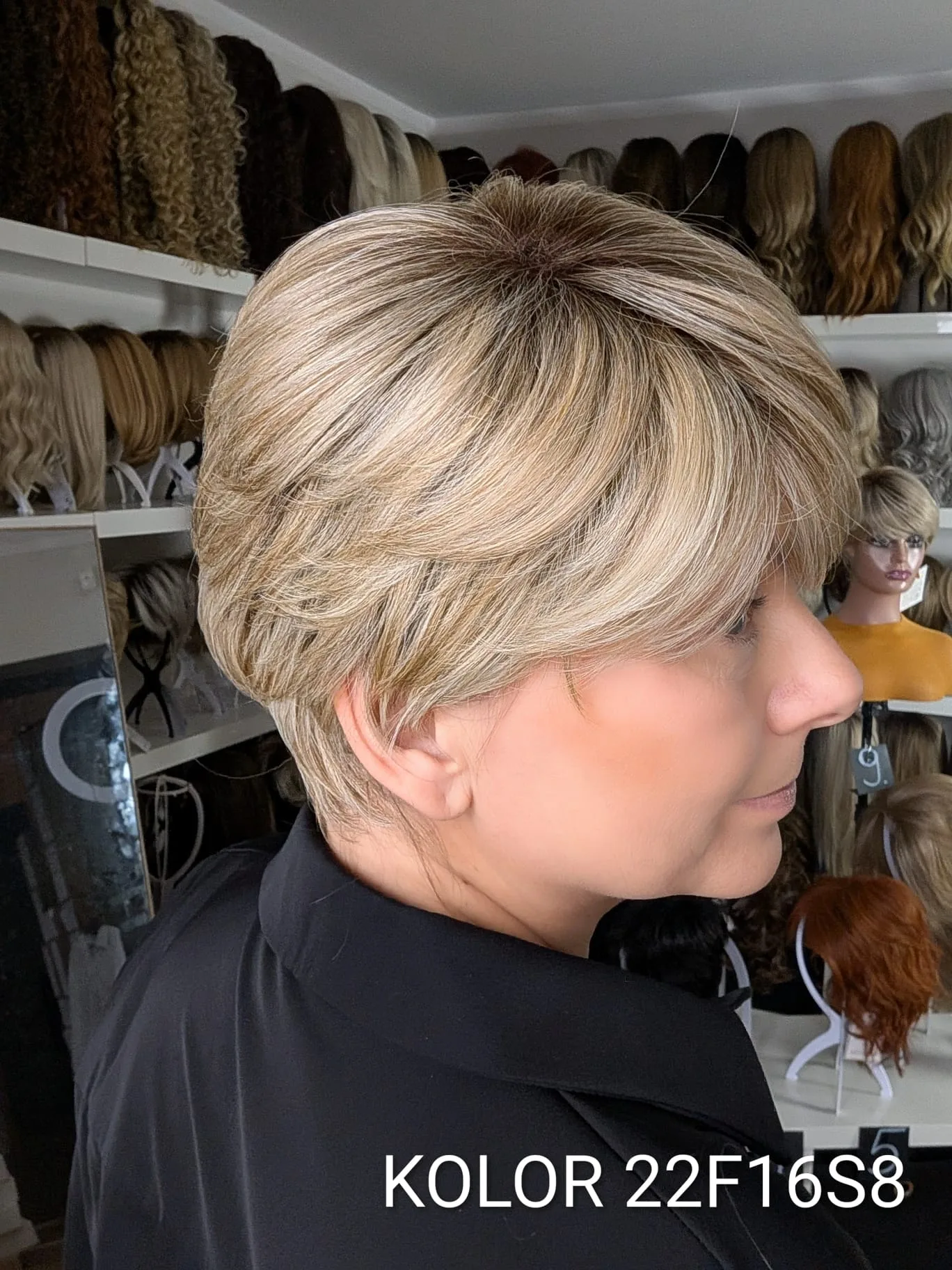 Peruka "Elenka" dostępna w wielu kolorach - obrazek 13